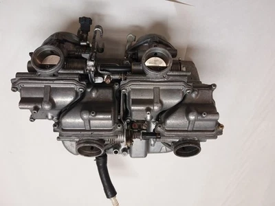 Carburadores Honda Interceptor VF500F para 1986 Foto 1 de 2