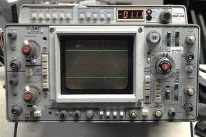 TEKTRONIX 464 STORAGE OSCILLOSCOPE 100MHz DUAL TRACE INDUSTRIAL SURPLUS - Picture 1 of 2