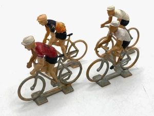 44371 COFALU / PLASTIQUE / TOUR DE FRANCE /LOT 4 CYCLISTES EQUIPES DIVERSES 1/32 - Picture 1 of 2