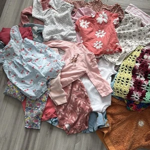 Pacchetto vestiti bambino taglia 6 mesi - Foto 1 di 8