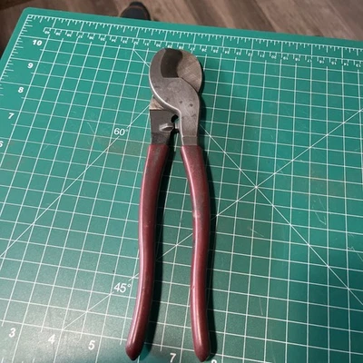 Cortadoras de cables de alto apalancamiento Klein Tools #53050 hechas en EE. UU. Foto 1 de 4