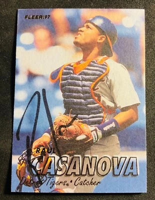 Detroit Tigers RAUL CASANOVA  auto signed autographed 1997 FLEER ROOKIE RC card - Image 1 of 3
