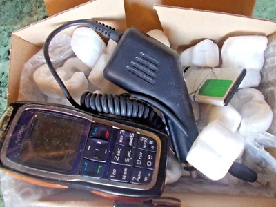 Telefono Cellulare NOKIA 3220  NUOVO rigenerato - Immagine 1 di 4