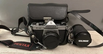 Pentax K1000 SLR Camera w/ 50mm Lens Asahi Optical Co Japan 35mm Film Black - Image 1 of 4