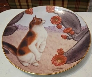 Danbury Mint 1989 Faux Paw by Irene Spencer Cats and Flowers 8 Inch Plate B8867 - Picture 1 of 2