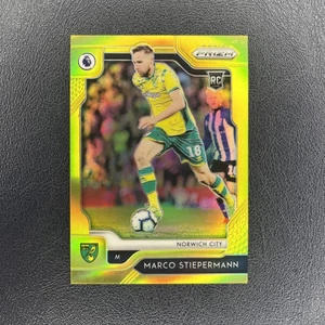 2019-20 Prizm Panini Premier League Marco Stiepermann Rookie Gold /10 - Bild 1 von 2