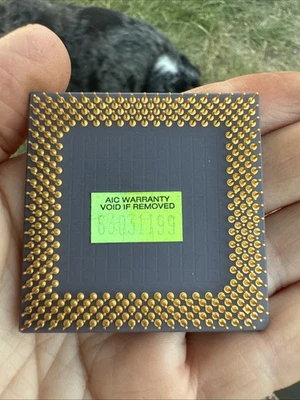 AMD-K6-2 /300AFR CPU 2.2V CORE 3.3V I/O Vintage 1998 GOLD - Image 1 of 3
