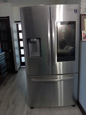 Refrigerador Samsung RF27T5501SR 26,5 pies cúbicos puerta francesa acero Stanley Foto 1 de 4