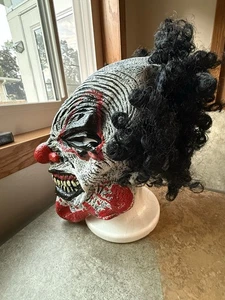 Scary Killer Clown Halloween Mask Bloody Evil Grin Latex Mask w/Hair - Picture 1 of 7