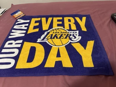 Toalla de rally Los Angeles Lakers 15x18 NBA Foto 1 de 2