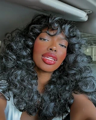 Long Curly Wig with Bangs for Black Women Black Kinky Wigs with Bangs Daily Use  - Изображение 1 из 4