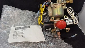 24 VOLT VERGASER HEIZKRAN RT875 9515102245 2910-01-477-6635 F7-1 - Bild 1 von 1