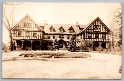 Postcard RPPC, The Rest For Convalescents, White Plains, New York Posted 1945 - Image 1 of 2
