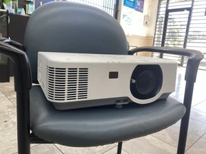 NEC - P554U (1920 X 1200) Professional LCD Lamp Projector - Picture 1 of 3