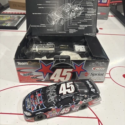 Kyle Petty 签名 2001 Team Caliber Owners 系列 1/24 Charity Ride 压铸 — 第 1/4 张图片