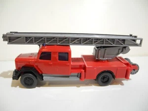 VINTAGE WIKING 1:87 FIRE LADDER TRUCK MAGIRUS SATURN 1063/5 MINT 1968-74 RARE - Picture 1 of 9