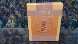 1993 Hallmark Easter/Spring Ornament "Lovely Lamb"n Dress with Bouquet New - Picture 1 of 3