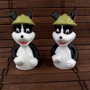 Lot 2 Boston Market Huhn Kinder Mahlzeit gräbt den Hund Terrier 1997 Fingerpuppe - Bild 1 von 7