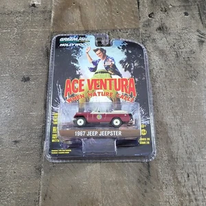 GreenLight *HOLLYWOOD 28* ACE VENTURA Nature Calls 1967 Jeep Jeepster NIP - Picture 1 of 6