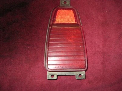 63 BUICK LeSabre LENTE DE LUZ TRASERA WILDCAT INVICTA STAB63 Foto 1 de 4