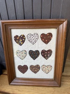 Edredón cuadrado vintage hecho a mano con patrón de corazón con marco de madera núcleo de cabaña - Imagen 1 de 8
