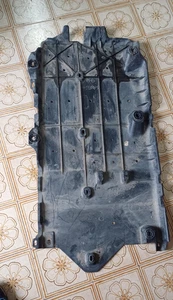 MOTORABDECKUNG VORNE RECHTS PEUGEOT 3008 COD 9836896180 - Bild 1 von 3