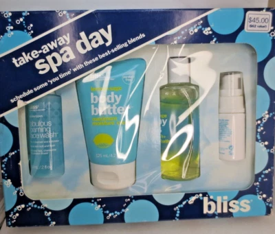 BLISS BEST OF BLISS 4 PIECE BLENDS TAKE-AWAY SPA DAY GIFT SET BOXED SEE DETAILS  - Image 1 of 2