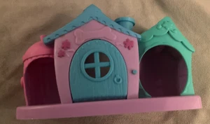 Littlest Pet Shop Playful Puppies Dog House 2004 House Only No Pets - Picture 1 of 2