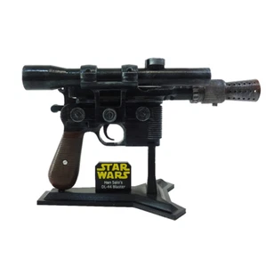 DL-44 Han Solo Blaster Pistola Utilería de Star Wars con Soporte - Imagen 1 de 9