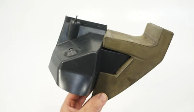 Defletor de para-choque dianteiro direito 12-2015 Jaguar XK XKR X150 8W83-8111-AA FABRICANTE DE EQUIPAMENTO ORIGINAL - Imagem 1 de 4