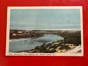 Vintage 1940s Postcard~ SOUTH SASKATCHEWAN RIVER  ~ MEDICINE HAT ALBERTA CANADA - Picture 1 of 2