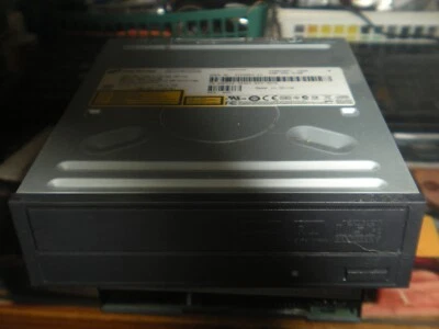 Hitachi-LG DVD Writable CD-RW Internal Drive GWA-4164B black benzel - Image 1 of 4