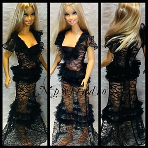 Dunkles Gothic Nachtkleid Made For My Size Barbie. - Bild 1 von 1