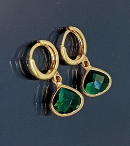 18K Gold Filled Stunning Italian Petite Simulated Diopside 18ct GF Earrings 25mm - Picture 1 of 12