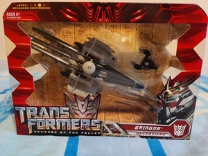 2009 Hasbro Transformers Revenge of the Fallen Grindor Voyager Class ROTF - Picture 1 of 3