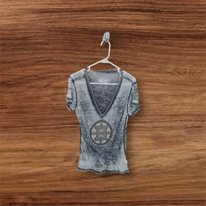 Womens Boston Bruins Bling Burnout V neck T shirt Size Large - Picture 1 of 3