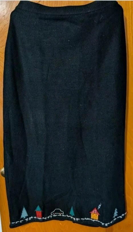 QUACKER FACTORY Black Plus Sz 2X Christmas Holiday Stretchy Maxi Sweater Skirt - Image 1 of 4