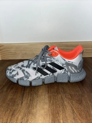 Men’s Adidas Running HEATRDY Shoes.  Sz. 8 - Image 1 of 4