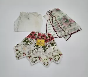 Vintage Blumenmuster Taschentuch 3er Set Blumen - gerahmte Kanten - Bild 1 von 1