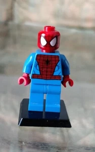 LEGO Marvel Mini Figure - Spider-Man - Picture 1 of 2