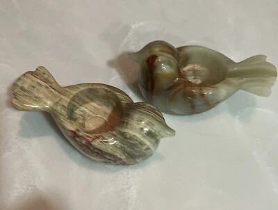 Candelabros de piedra de ónix para pájaros ricamente venados Pakistán.  Excelente Estado Foto 1 de 4