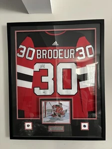 Martin Brodeur Signed Framed New Jersey Devils Jersey and Photo - Picture 1 of 1