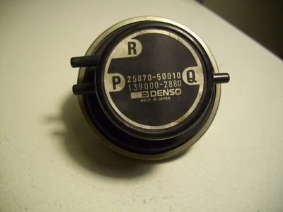 1990-94 LEXUS LS400 ПОДЛИННЫЙ EGR МОДУЛЯТОР # 25870-50010 - Изображение 1 из 3