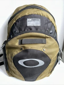Oakley Tactical Field Gear Standard Issue Backpack Green Camo Multi Pocket - Picture 1 of 8