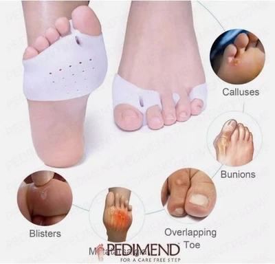 Foot Cushions – Metatarsal Pads, Toe Separator & Blister Relief 2PCS - PEDIMEND™ - Image 1 of 4