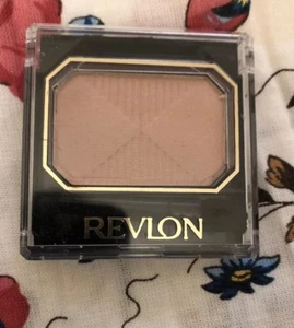 Revlon Custom Eyes  Pink Shell - Picture 1 of 2