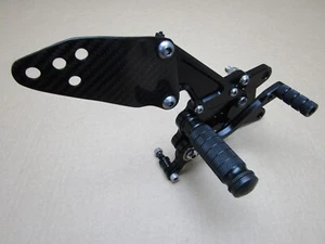 Kawasaki ZX-10R Ninja 2007 19,961 miles right riders footrest rear set (14316) - Picture 1 of 10