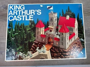 King Arthurs Castle Vtg Playset Big Plastic Jean Hoefler No 531 German RARE - Picture 1 of 5