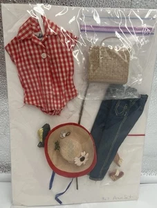 Vintage Barbie Mattel #967 set da picnic 1960 - cappello, borsa, jeans, scarpe e esca - Foto 1 di 10