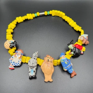 Collana Vintage Colori Volanti Mago di Oz Ceramica Giallo Mattone Strada Perline Arte - Foto 1 di 13